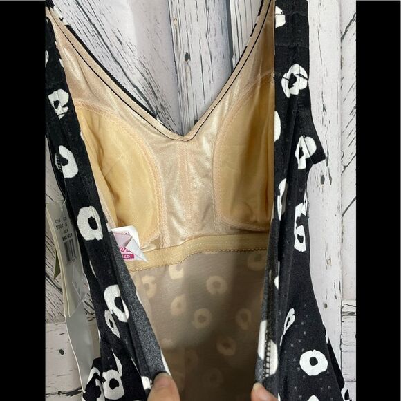 Vintage 70’s Bathing Suit Roxanne One Piece - Picture 3 of 9